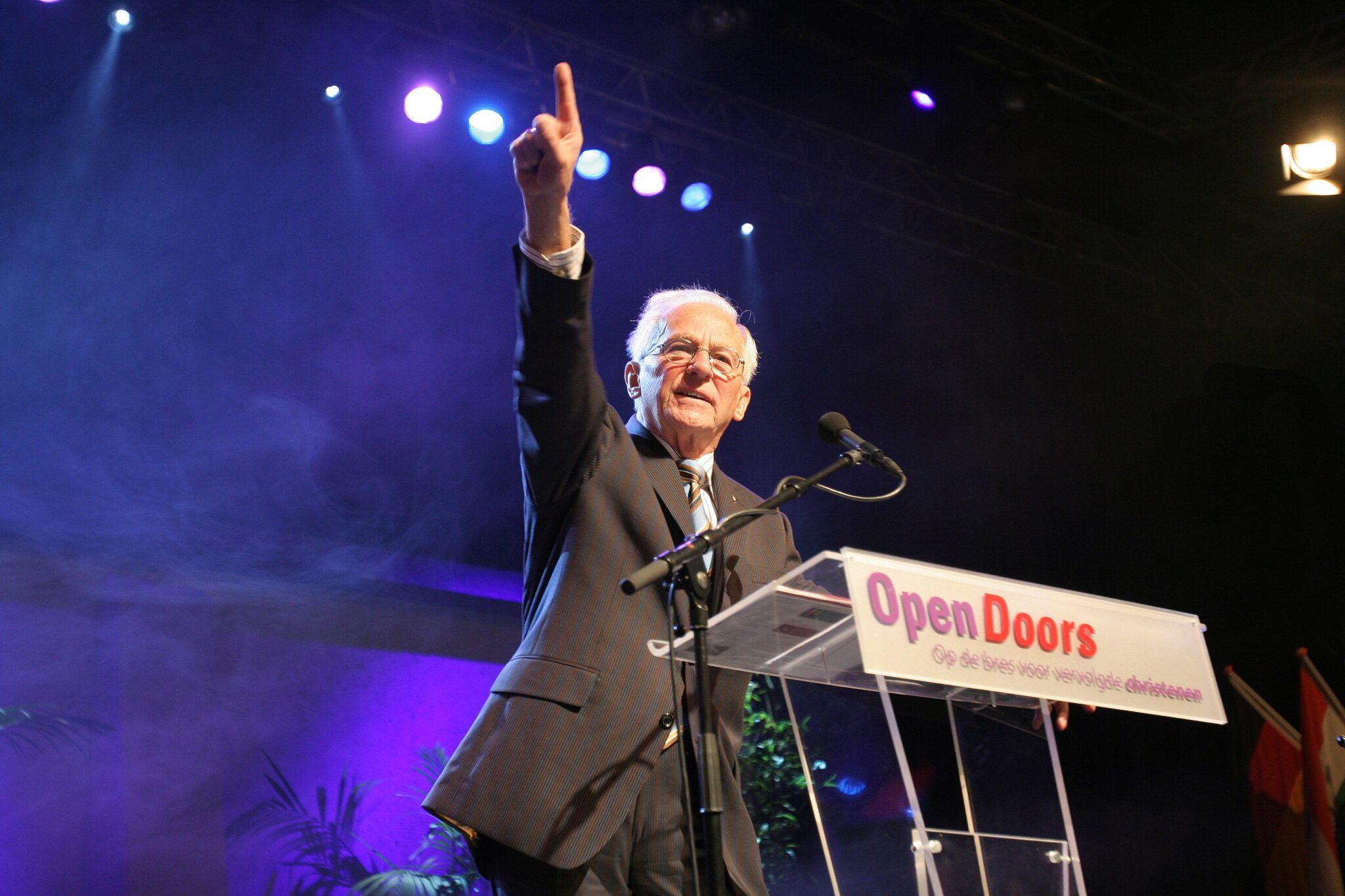 Brother Andrew speaking at an Open Doors gathering